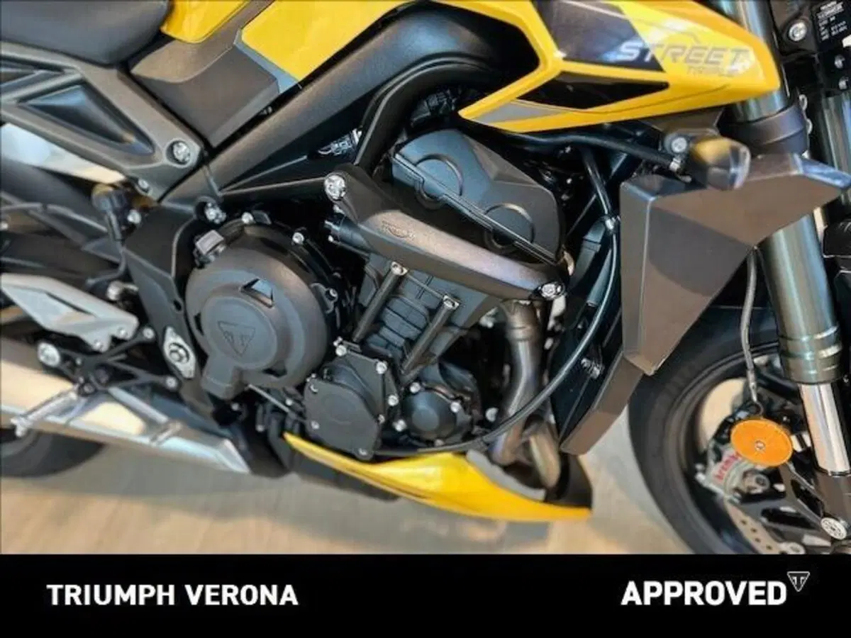 Triumph Street Triple 765 RS (2023 - 26) (8)