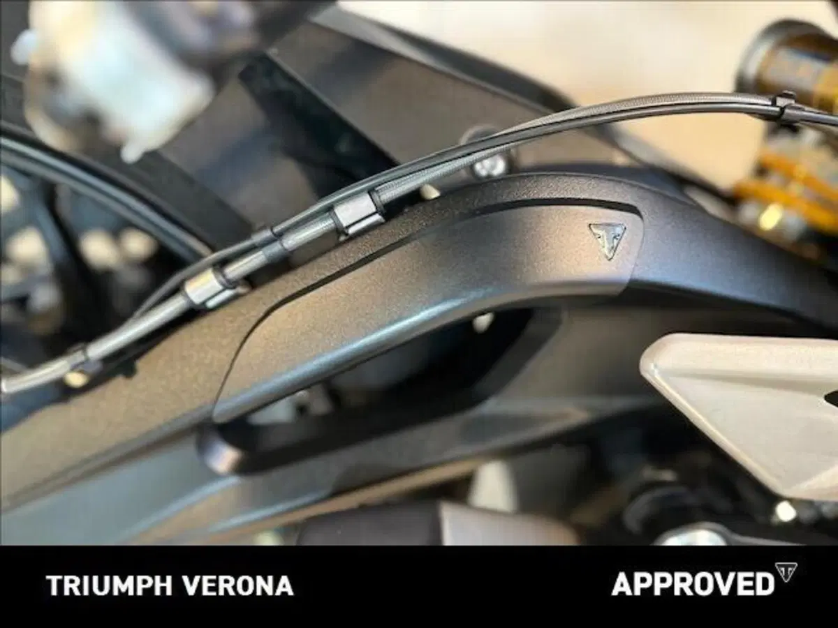 Triumph Street Triple 765 RS (2023 - 26) (11)