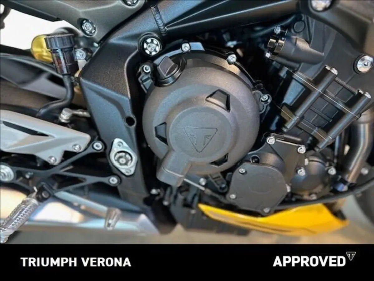 Triumph Street Triple 765 RS (2023 - 26) (9)