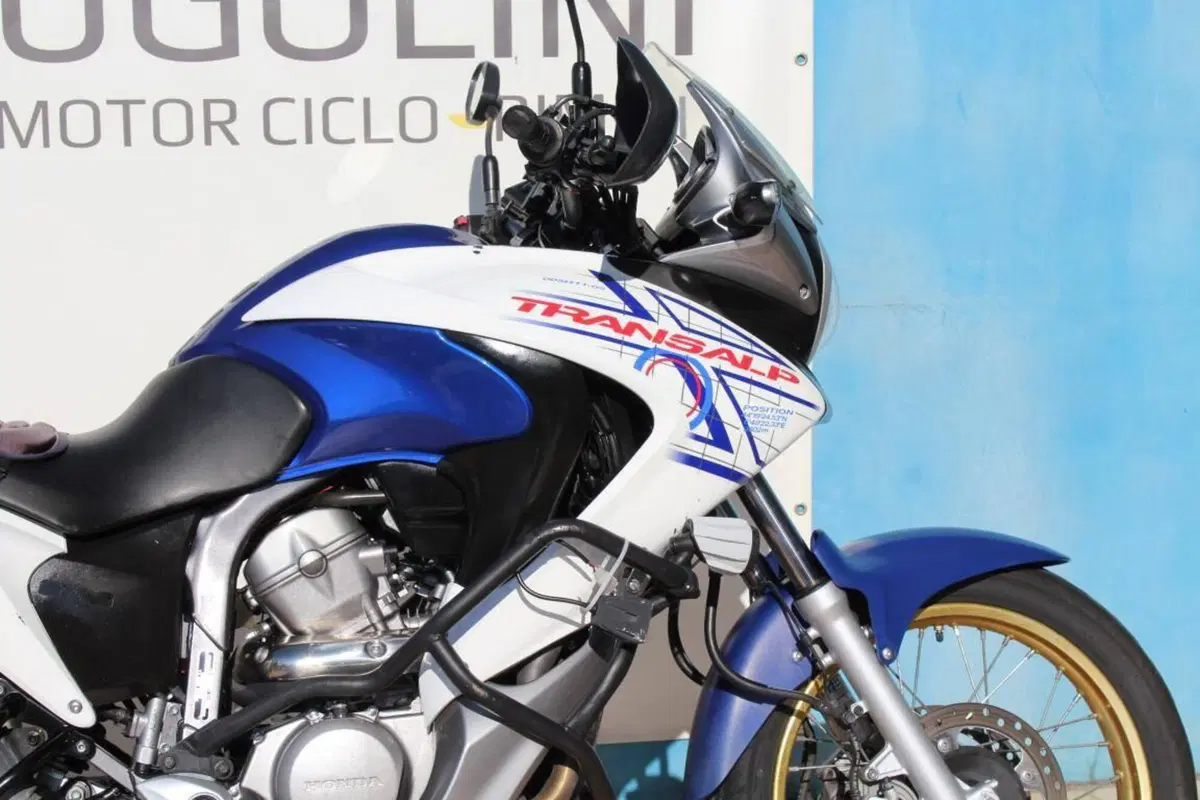 Honda Transalp XL 700 V ABS (2007 - 2013) (8)