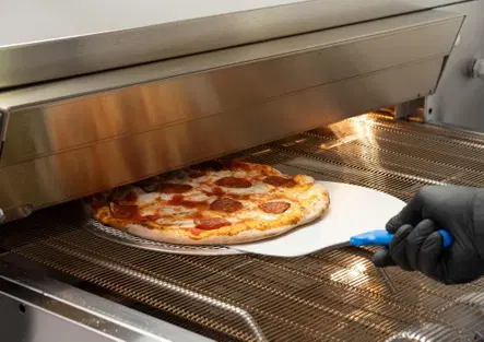 Perché siamo andati in un'azienda iper tecnologica per... Mangiare una pizza?