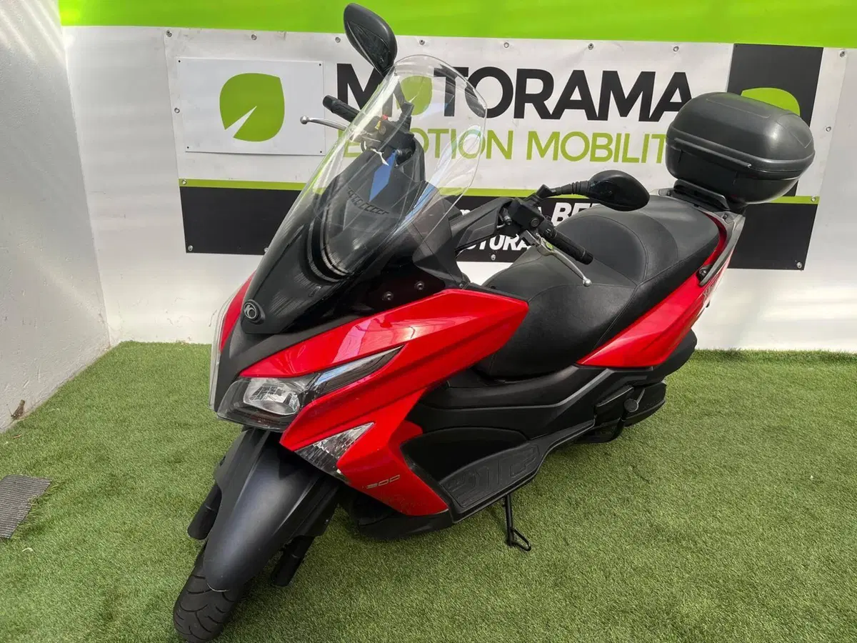 Kymco X-Town 300i ABS (2016 - 20) (2)