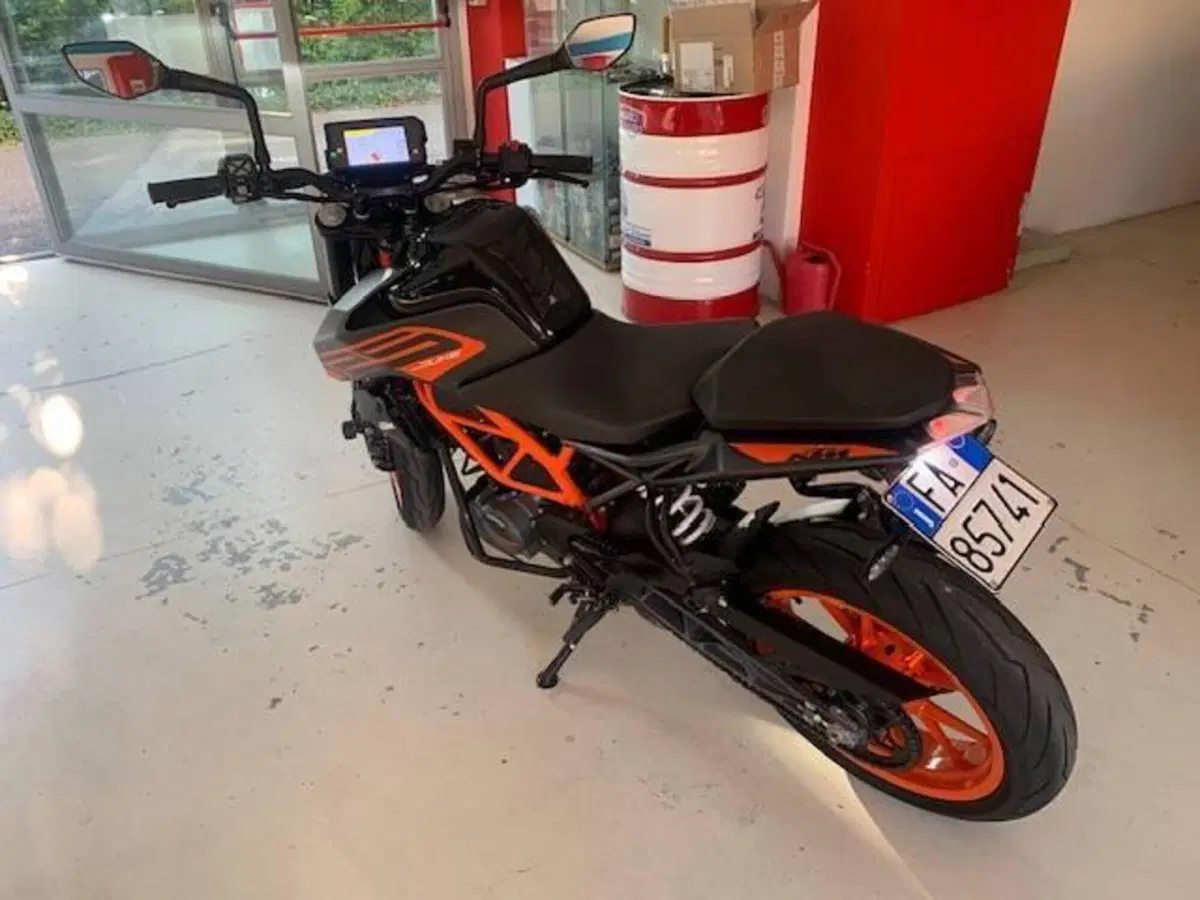 KTM 125 Duke (2021 - 23) (6)