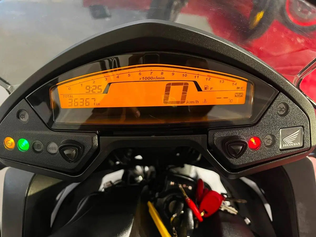 Honda Crossrunner ABS (2010 - 14) (3)