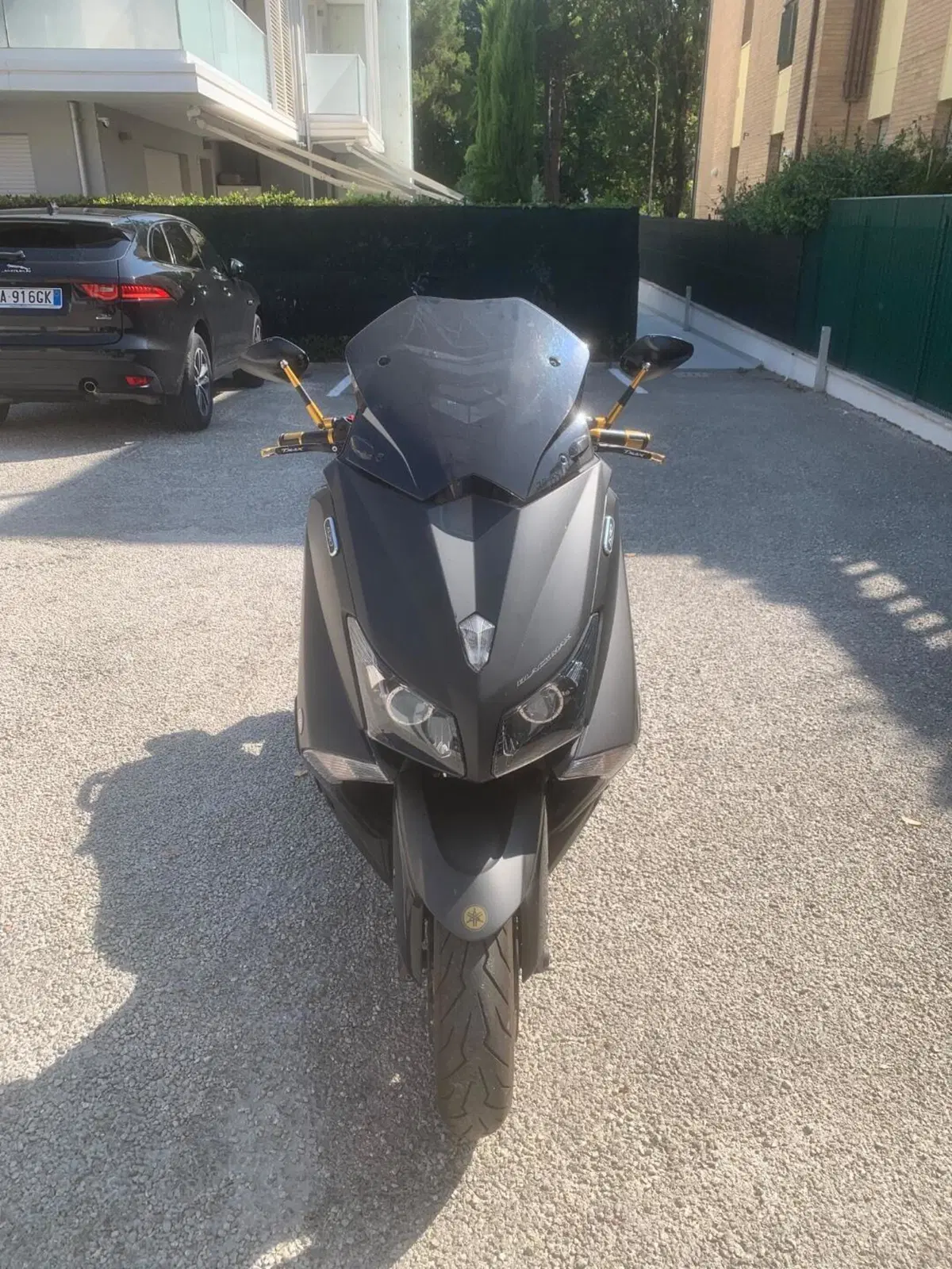 Yamaha T-Max 530 Black Max ABS (2012 - 14) (3)