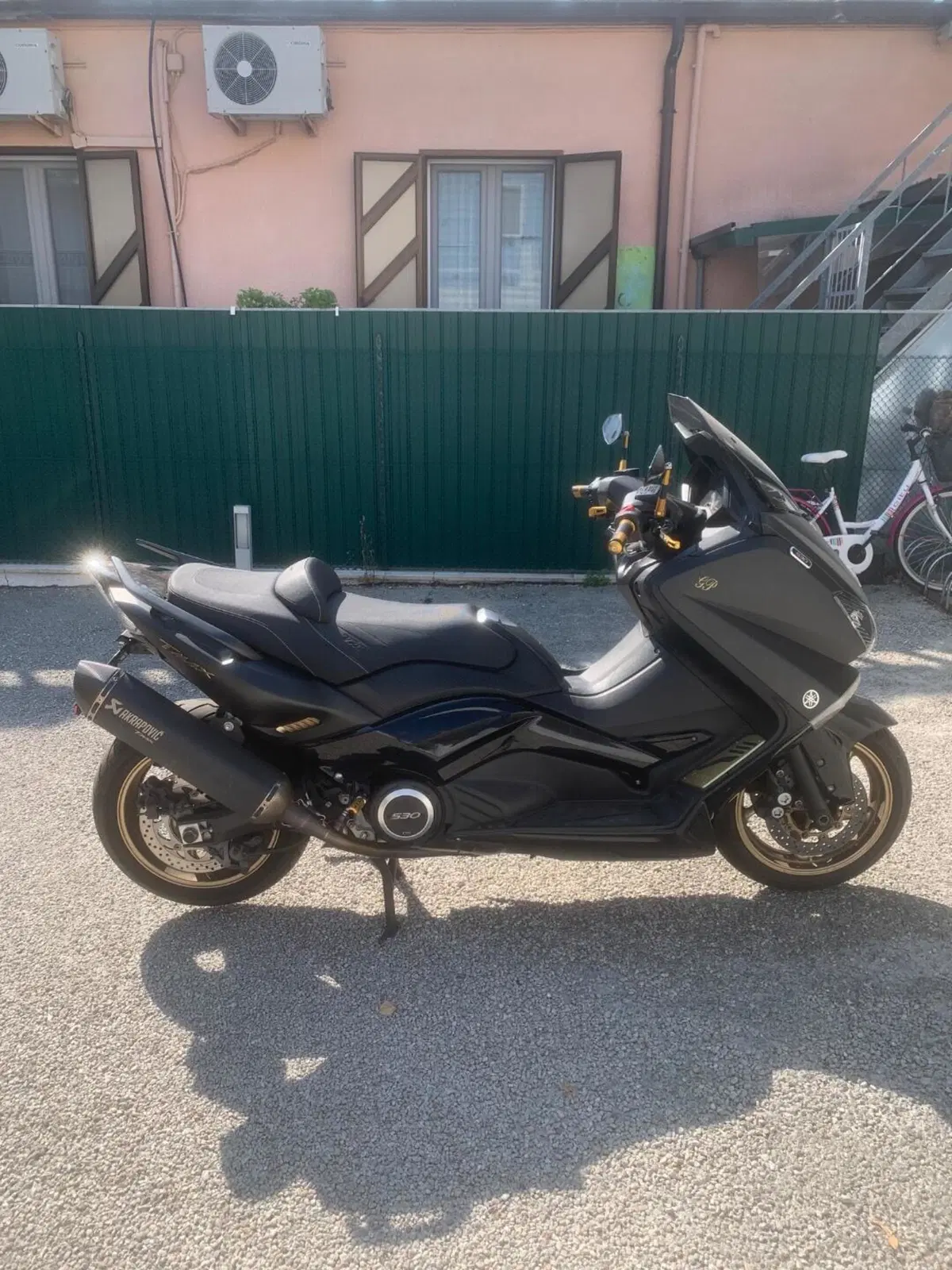 Yamaha T-Max 530 Black Max ABS (2012 - 14) (4)
