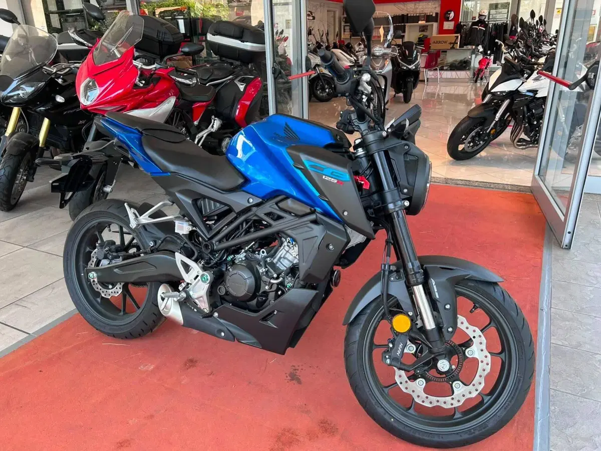 Honda CB 125 R (2024 - 26)