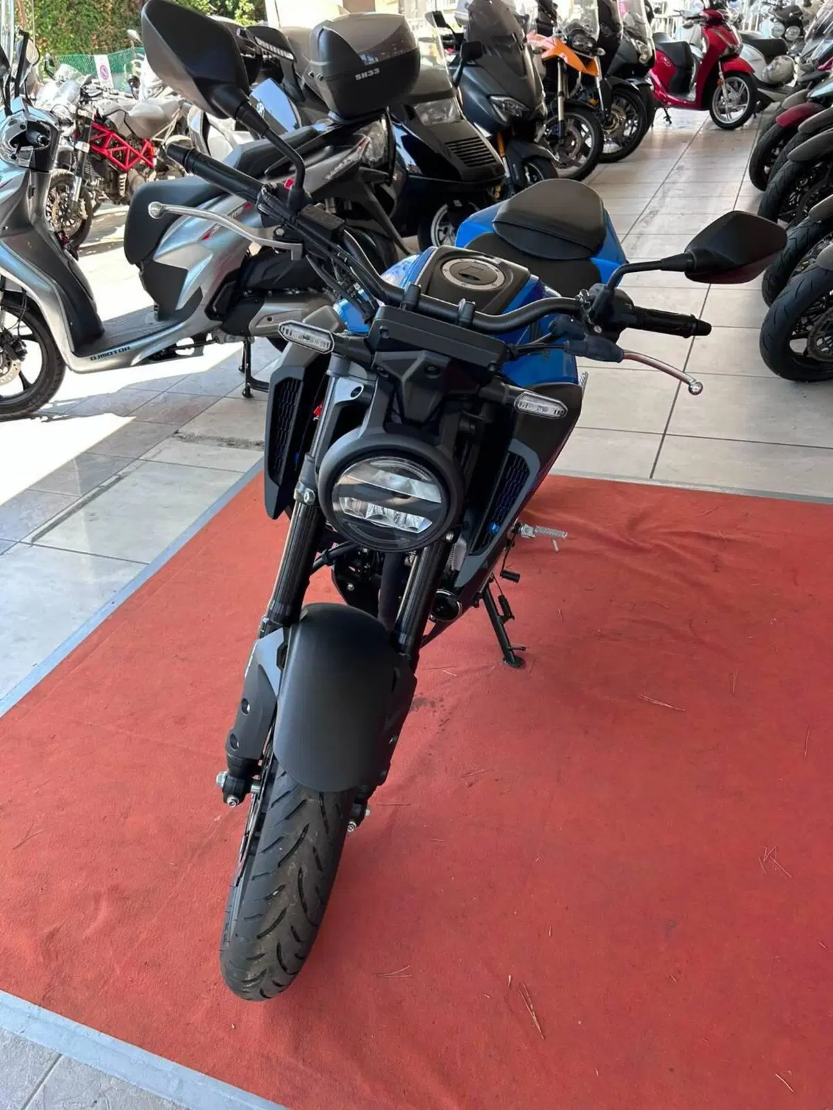Honda CB 125 R (2024 - 26) (4)