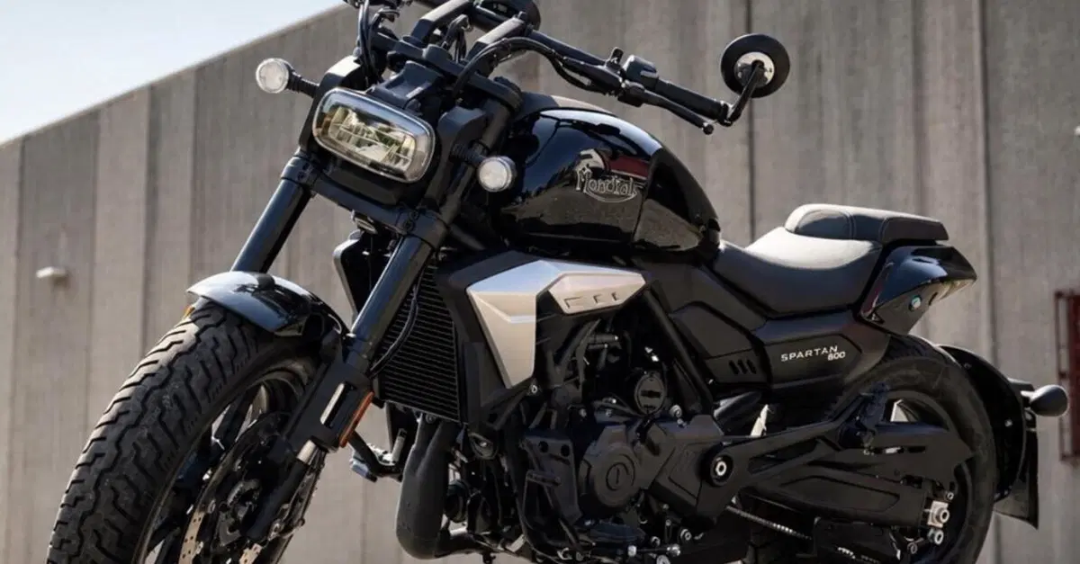 Mondial Spartan 600, la roadster heritage che rilancia lo stile neo-retr&ograve;