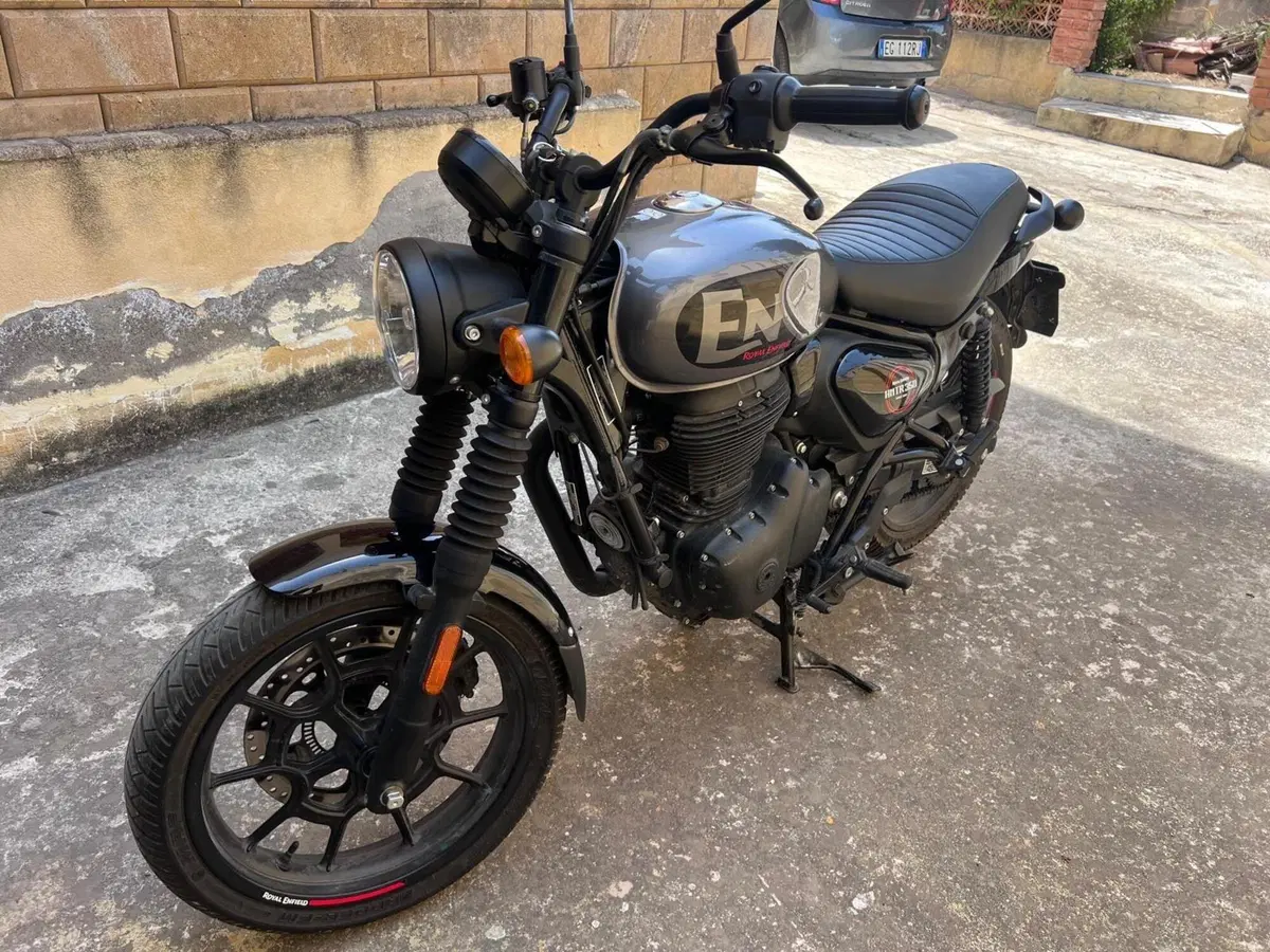 Royal Enfield HNTR 350 (2022 - 26) (3)