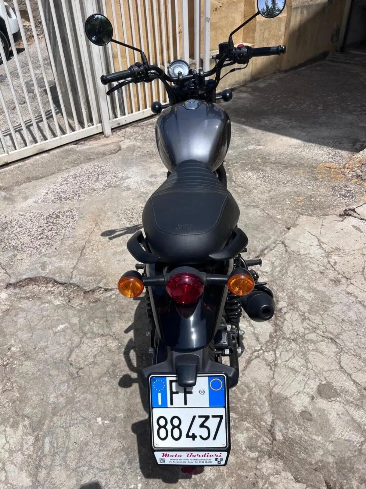 Royal Enfield HNTR 350 (2022 - 26) (6)