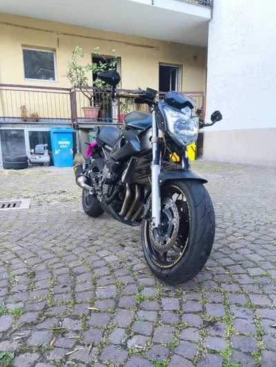 Yamaha XJ6 (2008 - 15) usata