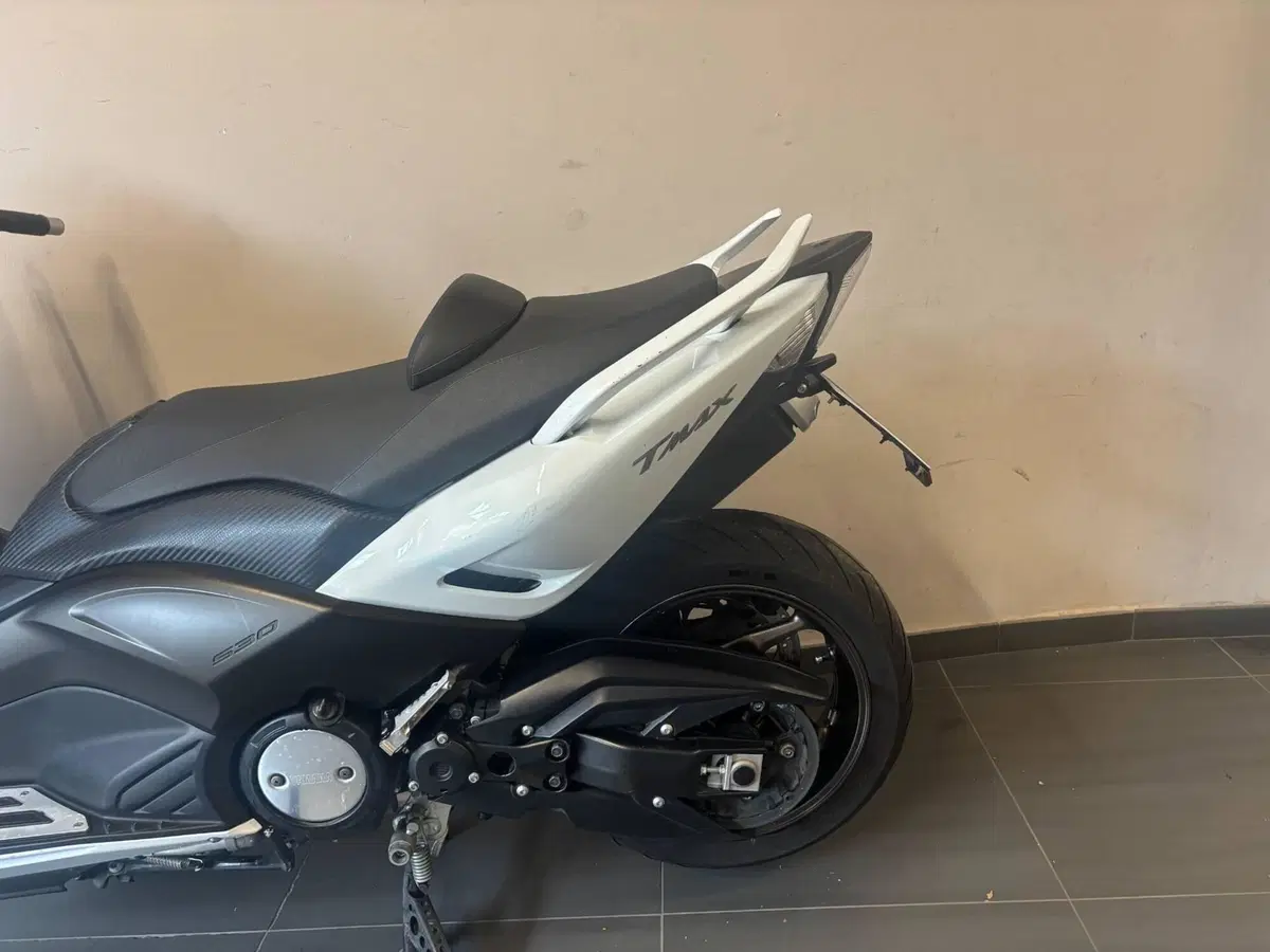 Yamaha T-Max 530 (2012 - 14) (3)