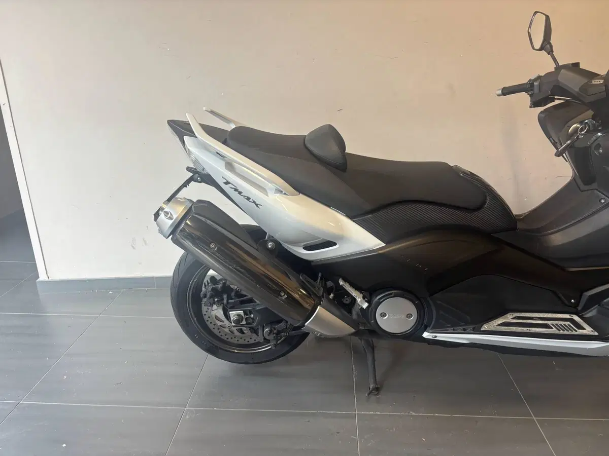 Yamaha T-Max 530 (2012 - 14) (8)