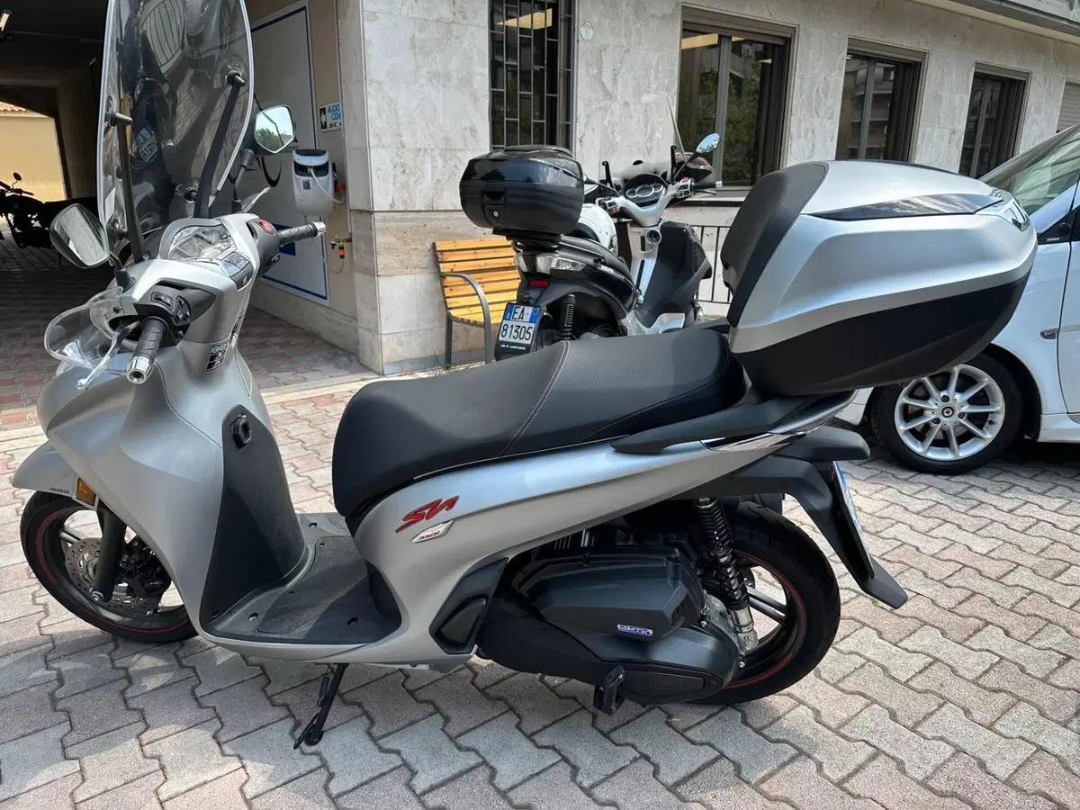 Honda SH 350 Sport (2021 - 24) (4)