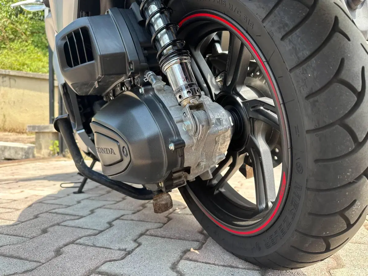 Honda SH 350 Sport (2021 - 24) (9)