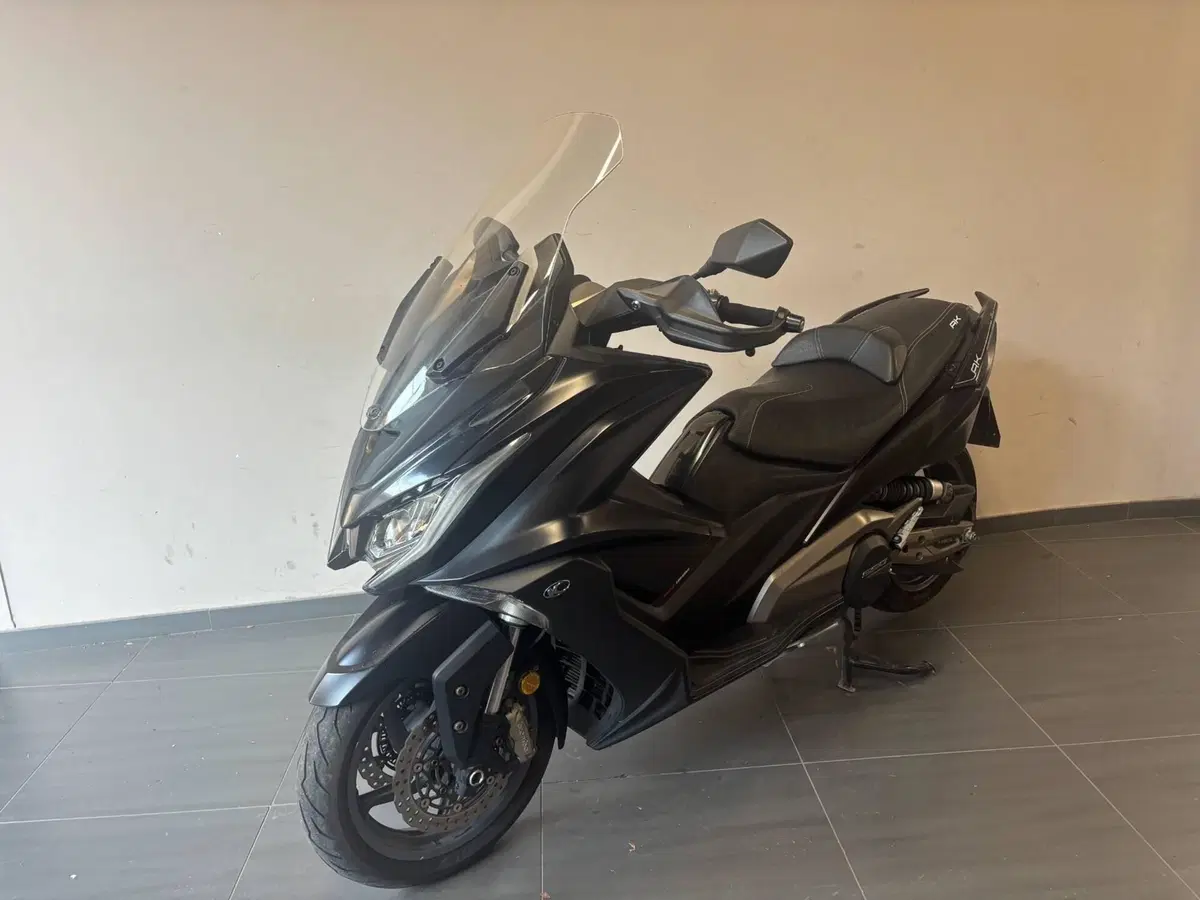 Kymco AK 550 (2017 - 19) (5)