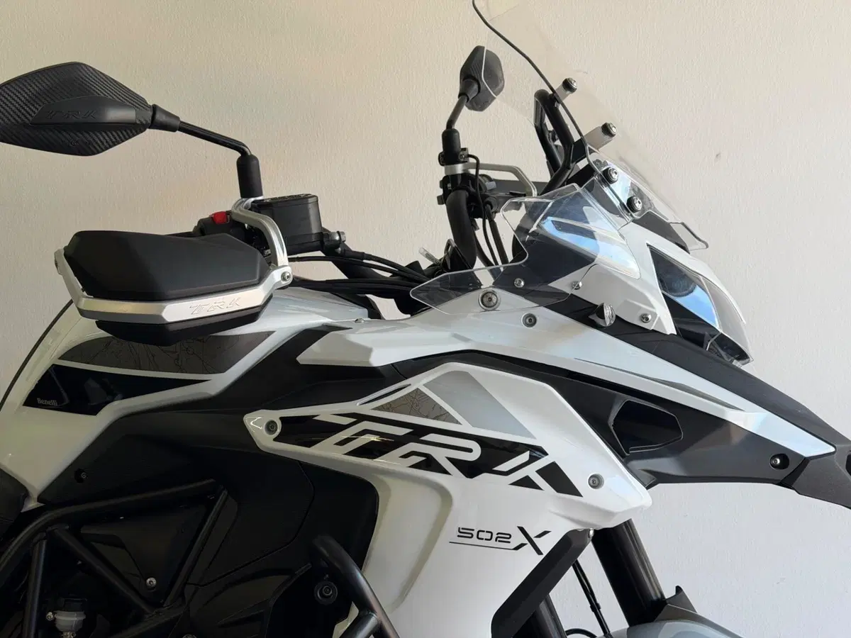 Benelli TRK 502X (2021 - 26) (2)