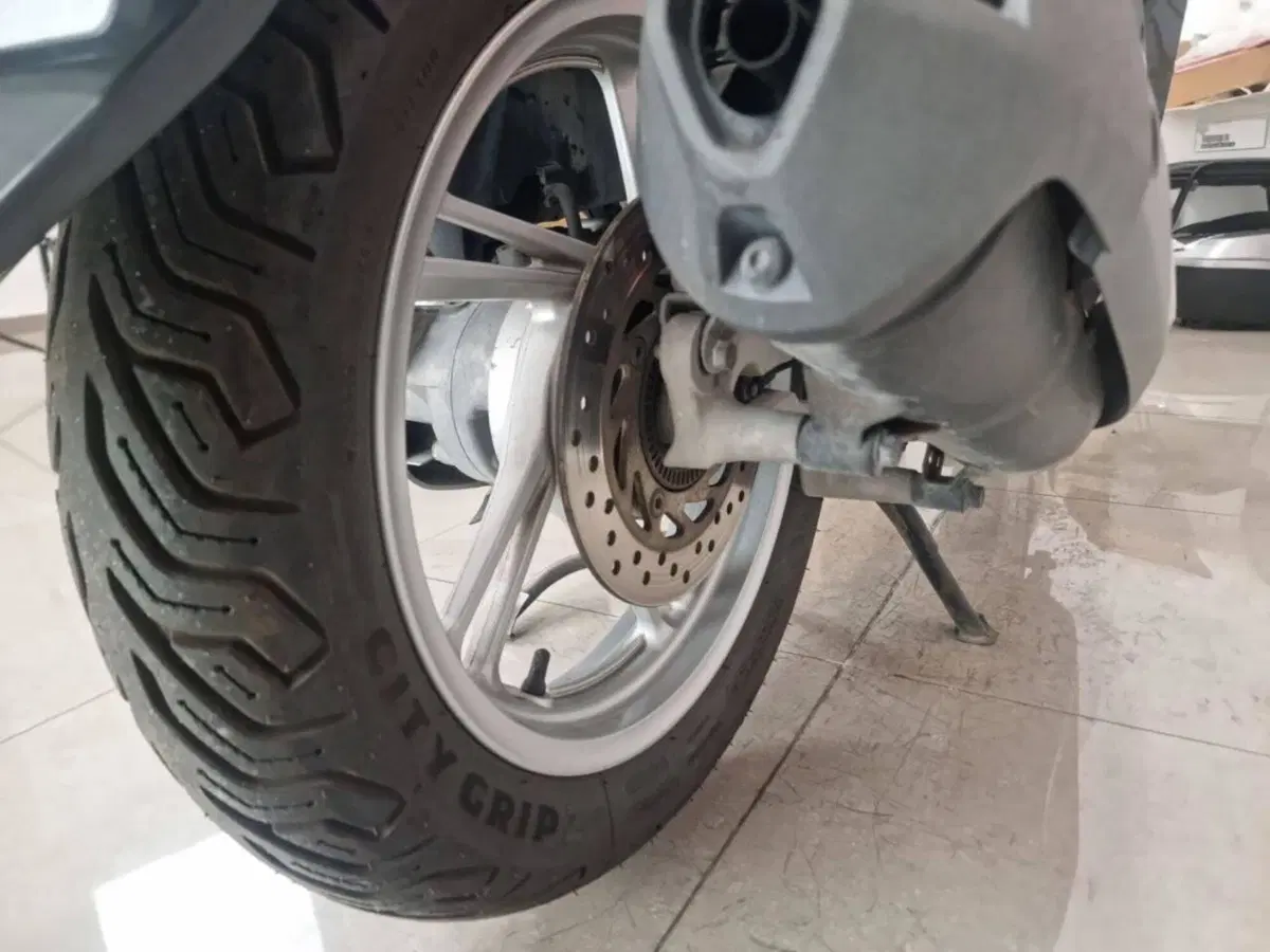 Honda SH 125i (2017 - 19) (14)