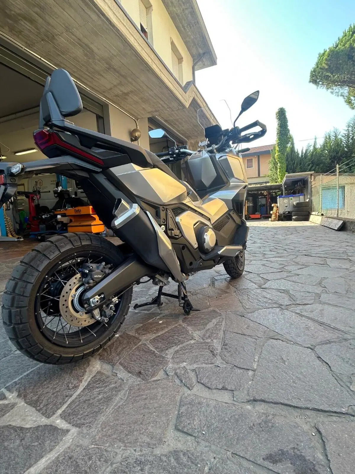 Honda X-ADV 750 DCT Travel (2021 - 24) (4)