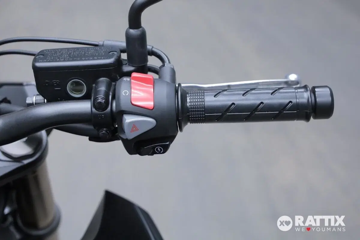 Honda CB 500 F (2022 - 23) (12)