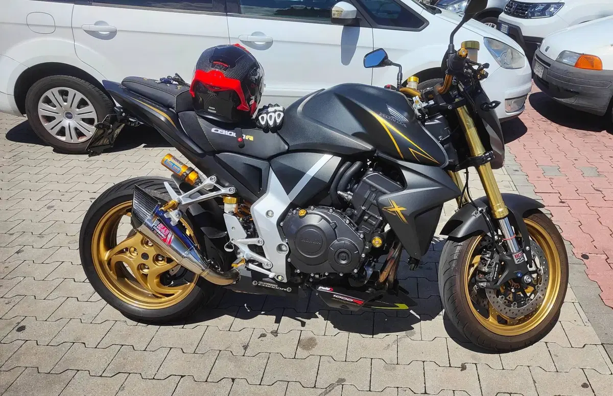 Honda CB 1000 R (2011 - 14) (2)