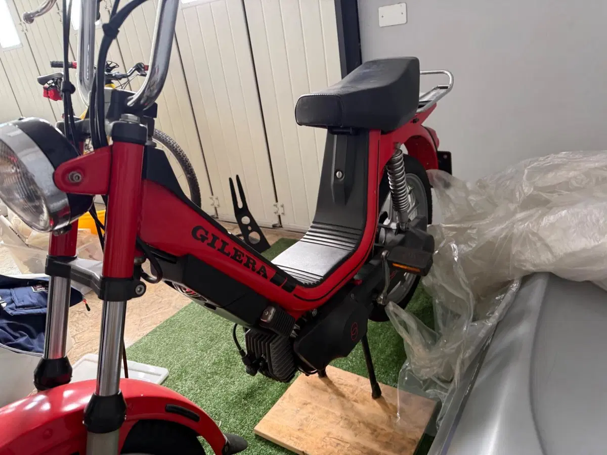 Gilera CBA R 55V 50cc (4)