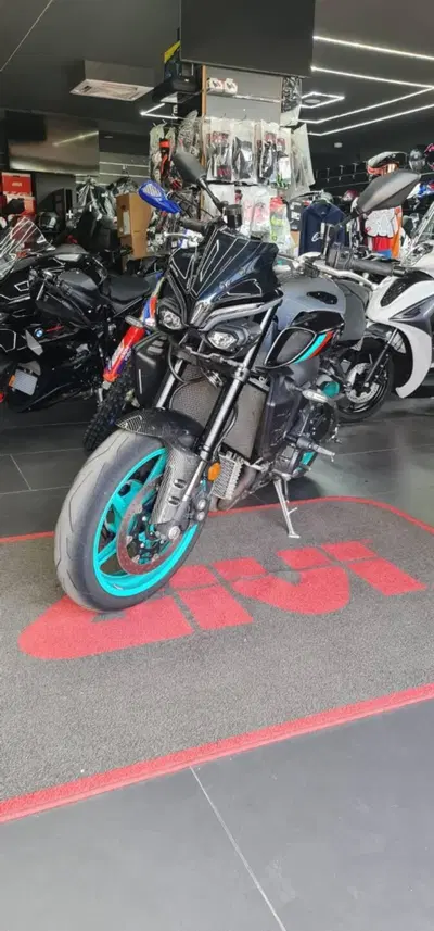 Yamaha MT-10 SP (2022 - 25) usata