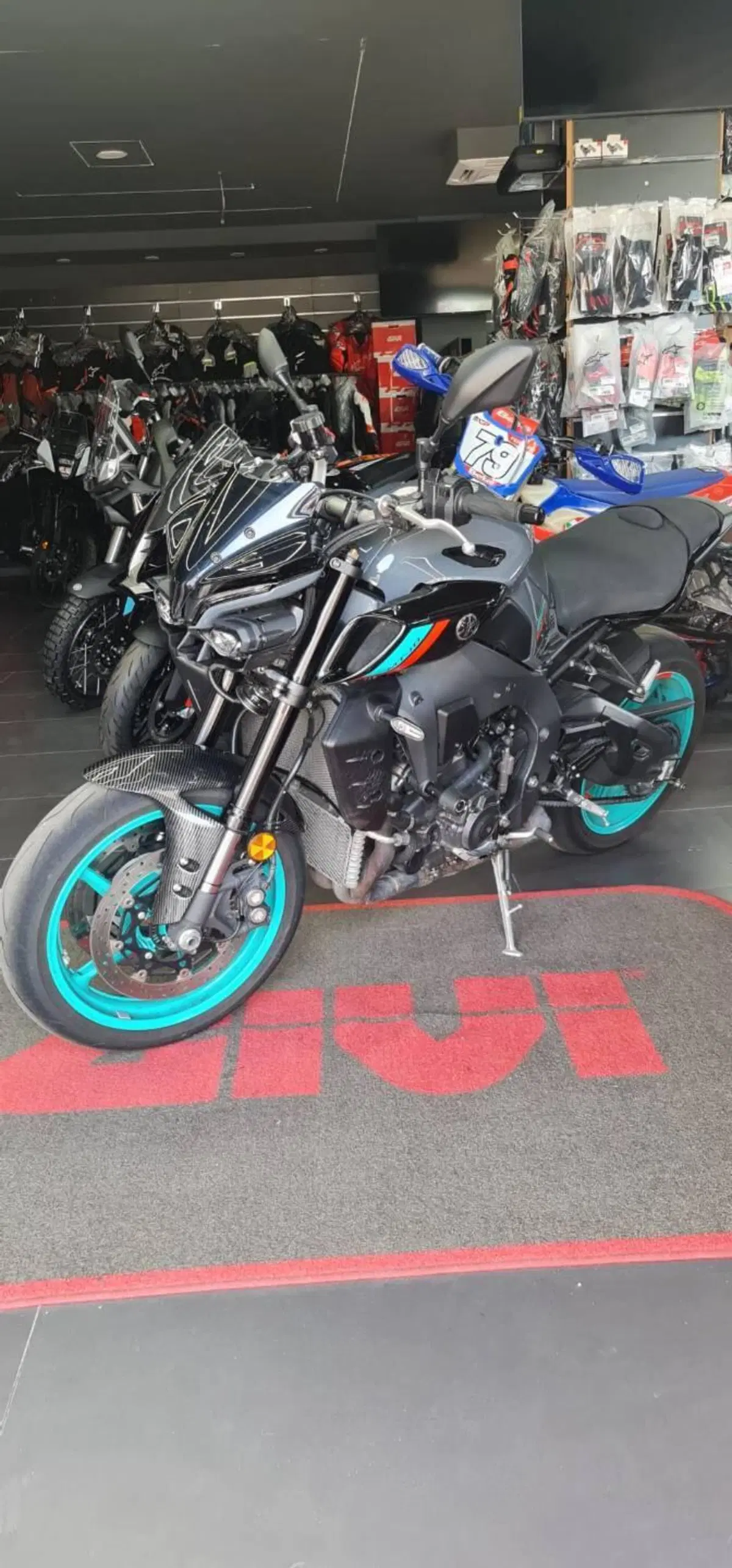 Yamaha MT-10 SP (2022 - 25) (2)