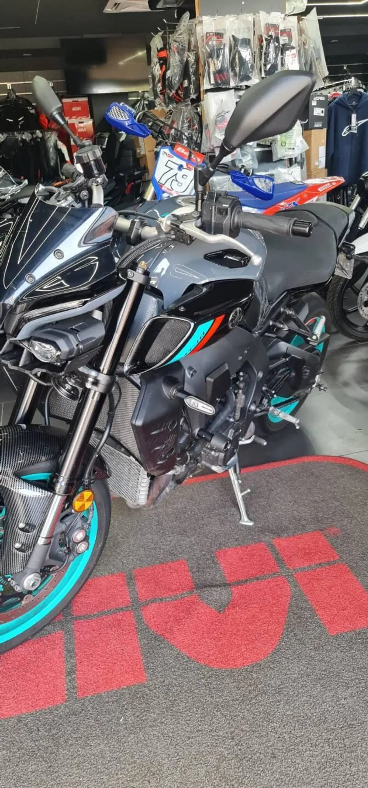 Yamaha MT-10 SP (2022 - 25) (3)