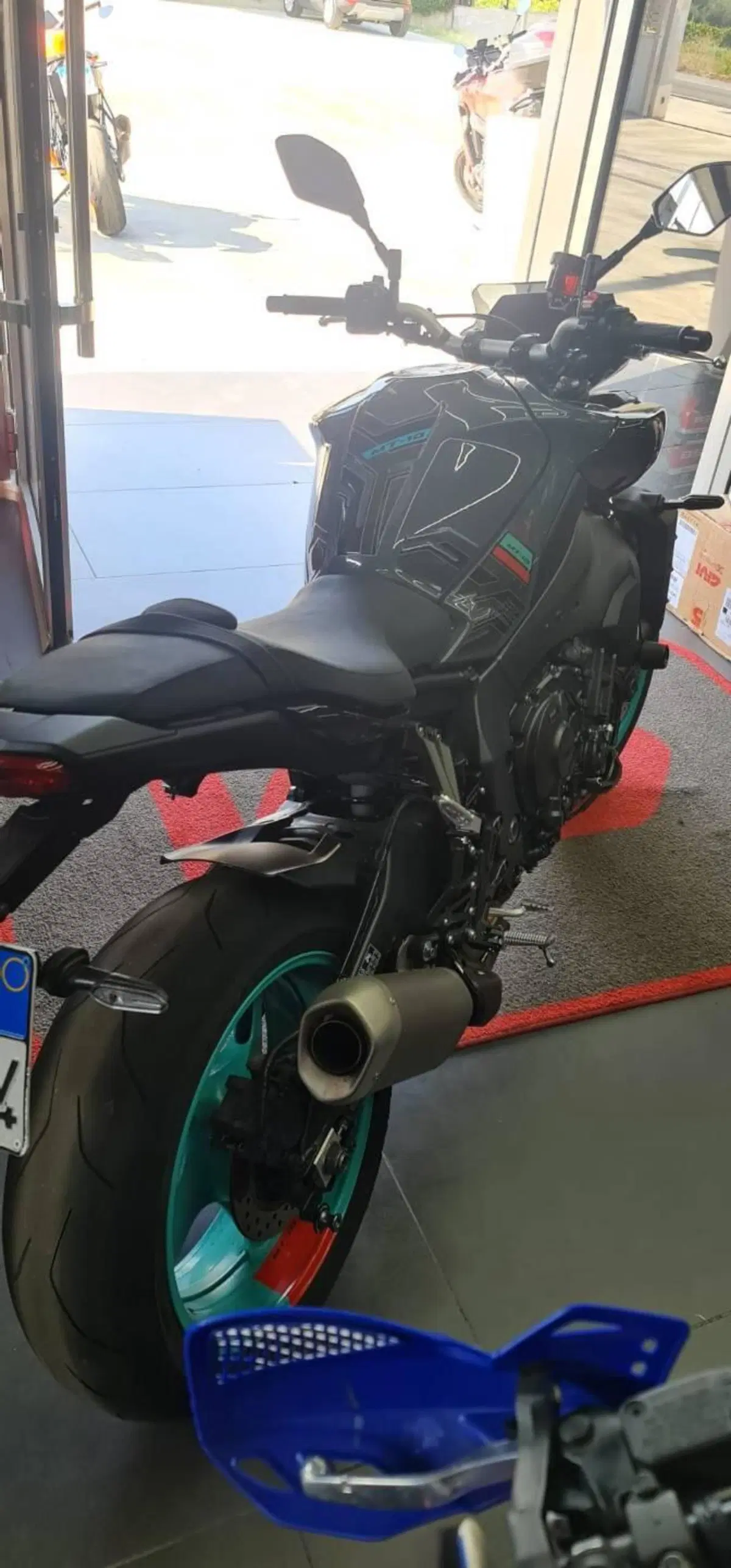 Yamaha MT-10 SP (2022 - 25) (11)