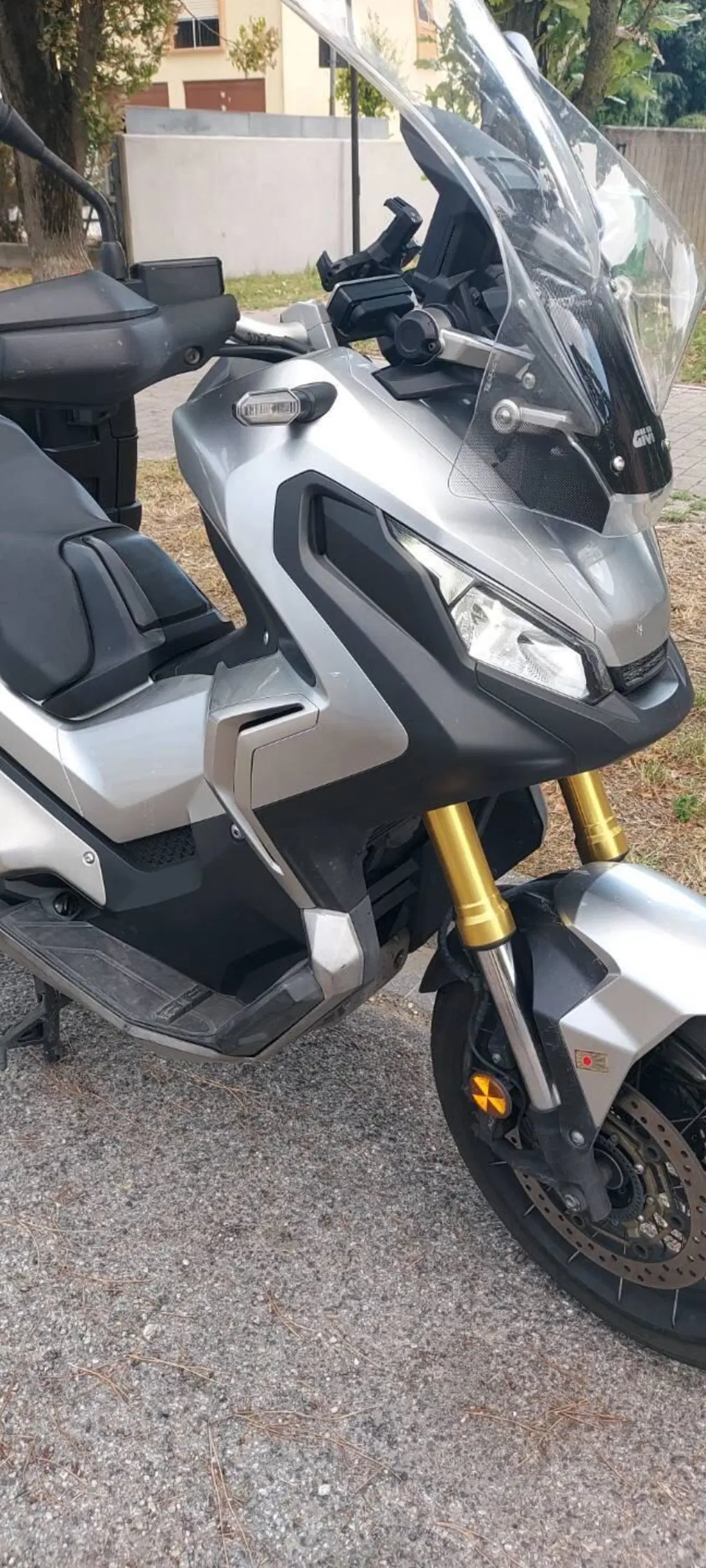Honda X-ADV 750 (2017) (4)