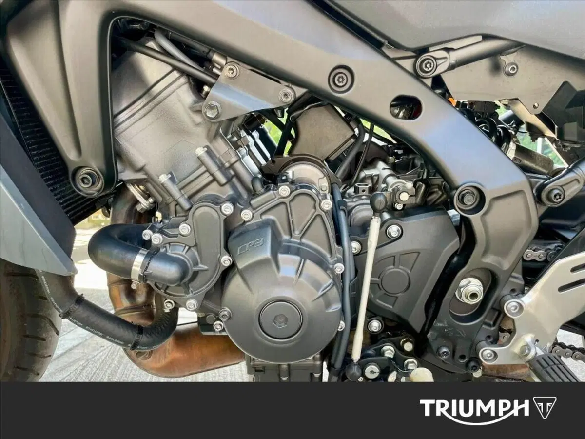 Yamaha Tracer 9 (2025 - 26) (4)