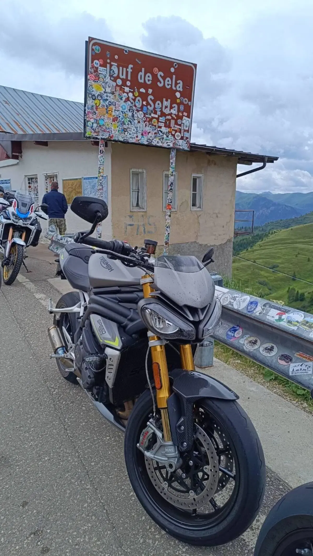 Triumph Speed Triple 1200 RS (2021 - 24) (2)