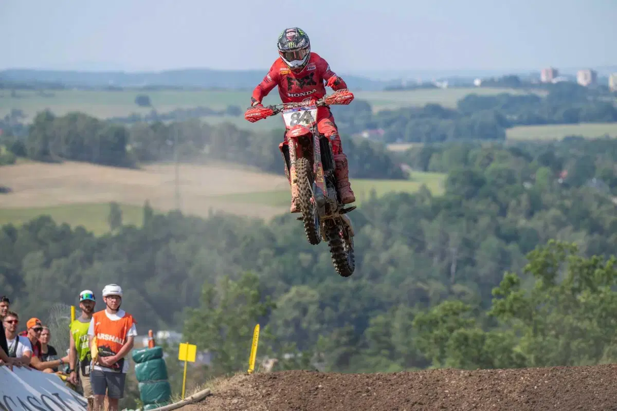 MXGP 2026 Loket. È mai possibile un Herlings che non ti aspetti? Sì, se ci si dimentica per un attimo del confine tra fuoriclasse e leggenda [VIDEO]