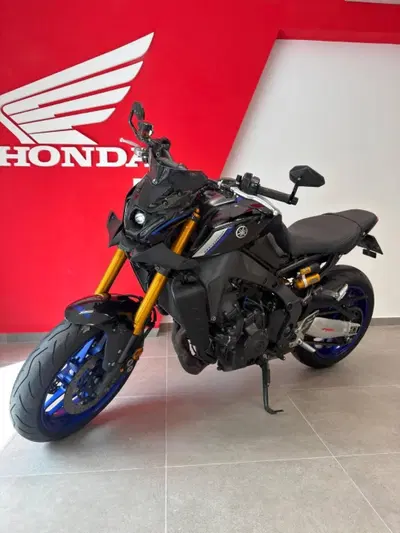 Yamaha MT-09 SP (2021 - 23) usata