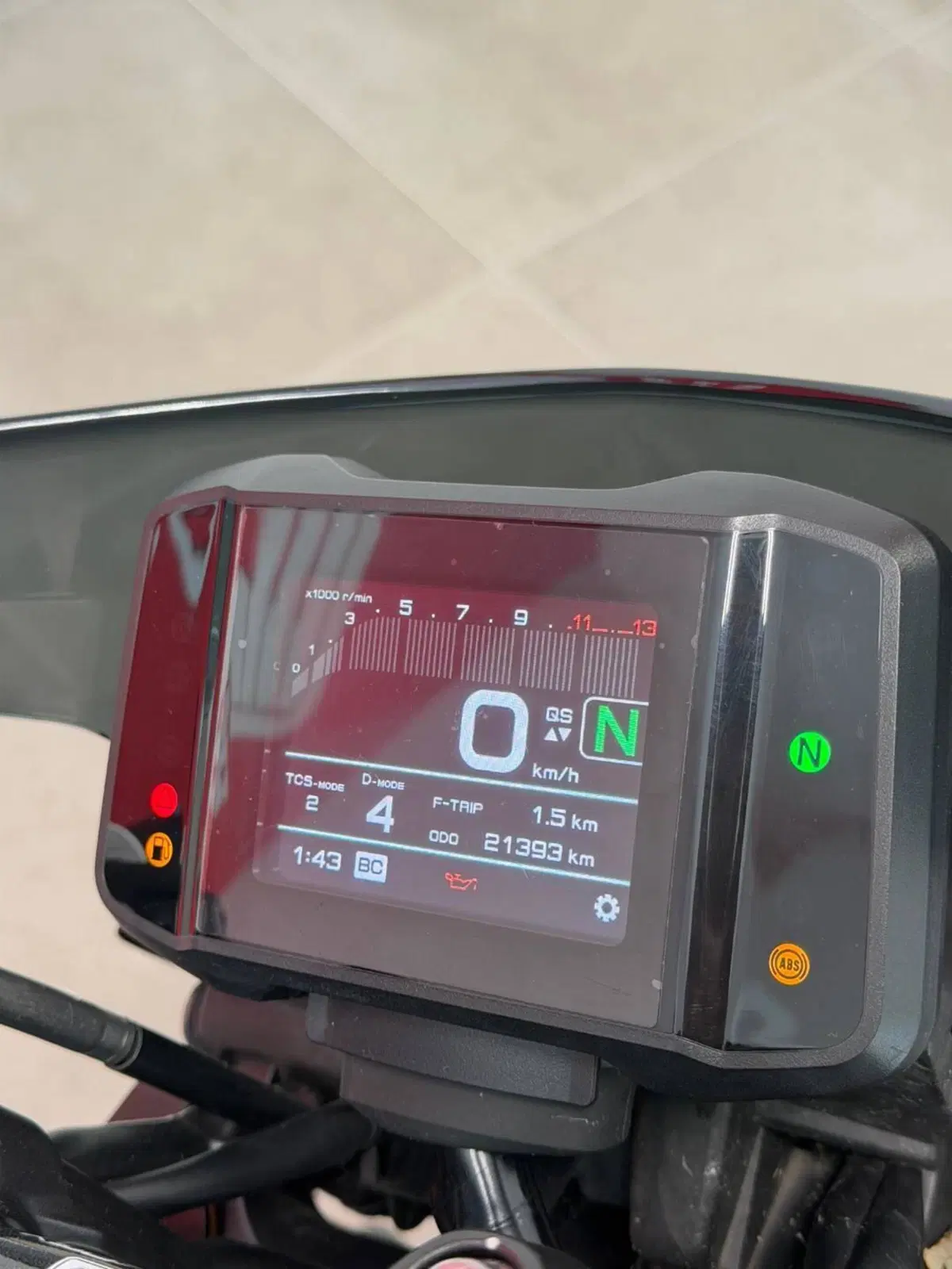 Yamaha MT-09 SP (2021 - 23) (17)