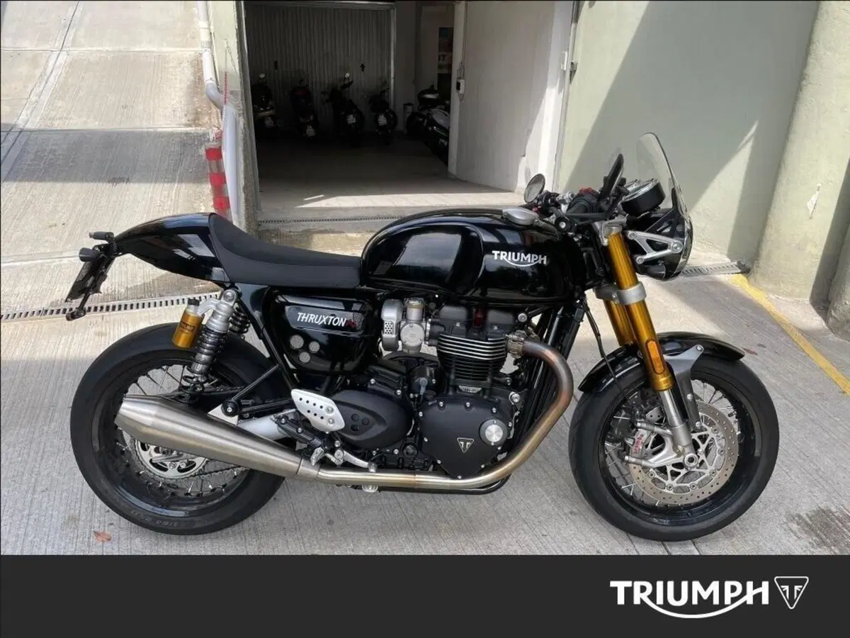 Triumph Thruxton RS (2020 - 25) (2)
