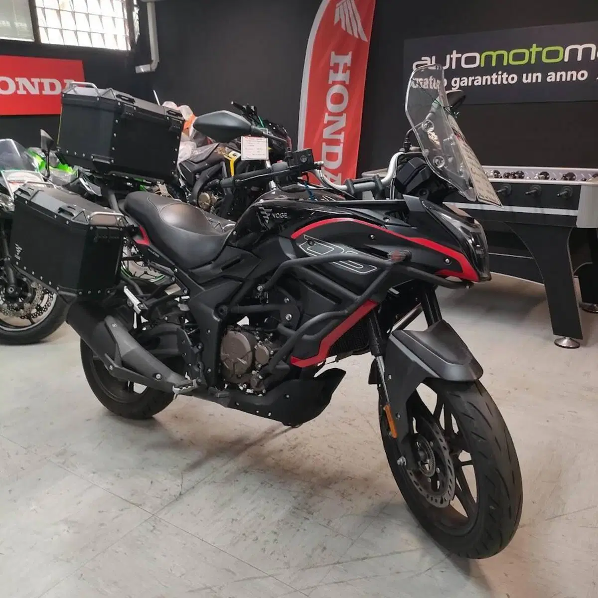 Voge Valico 300DS (2021 - 24) (2)
