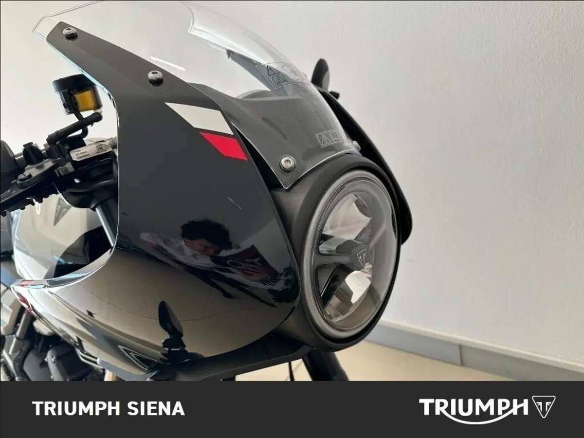 Triumph Thruxton 400 (2026) (4)