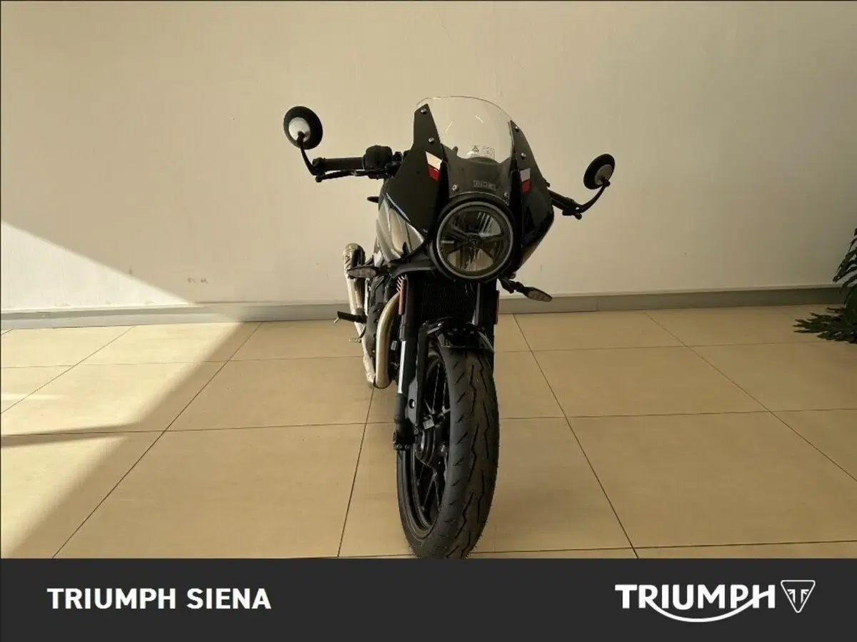 Triumph Thruxton 400 (2026) (3)