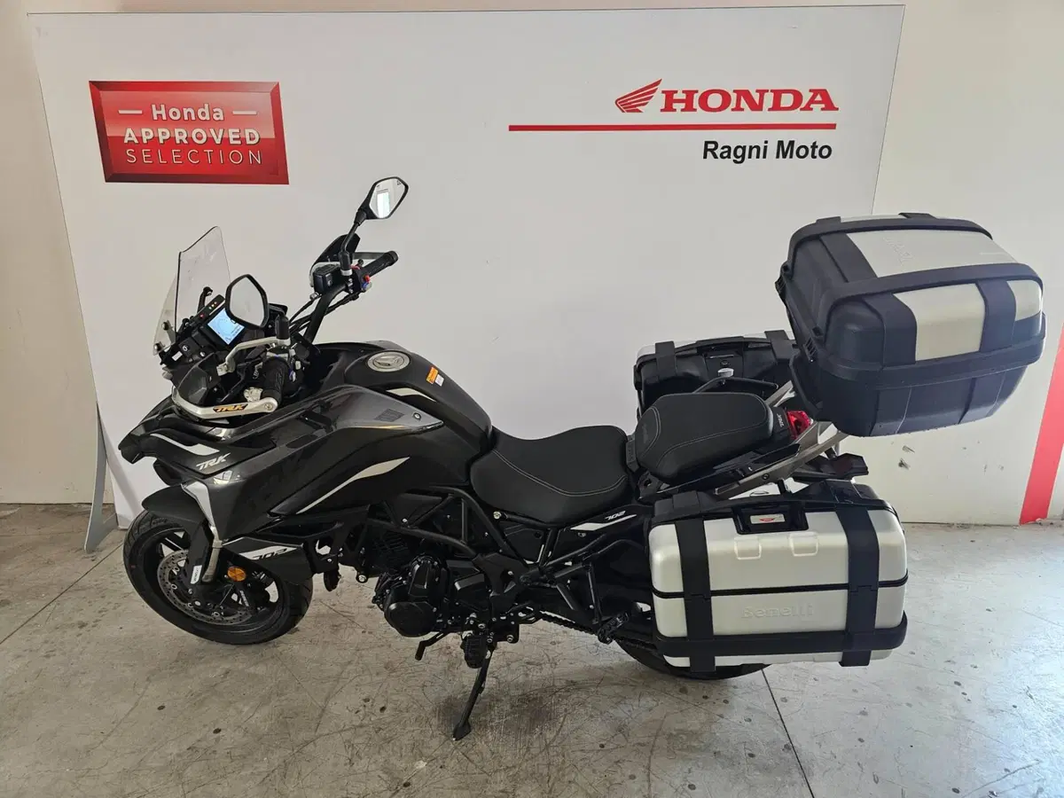 Benelli TRK 702 (2023 - 25) (2)
