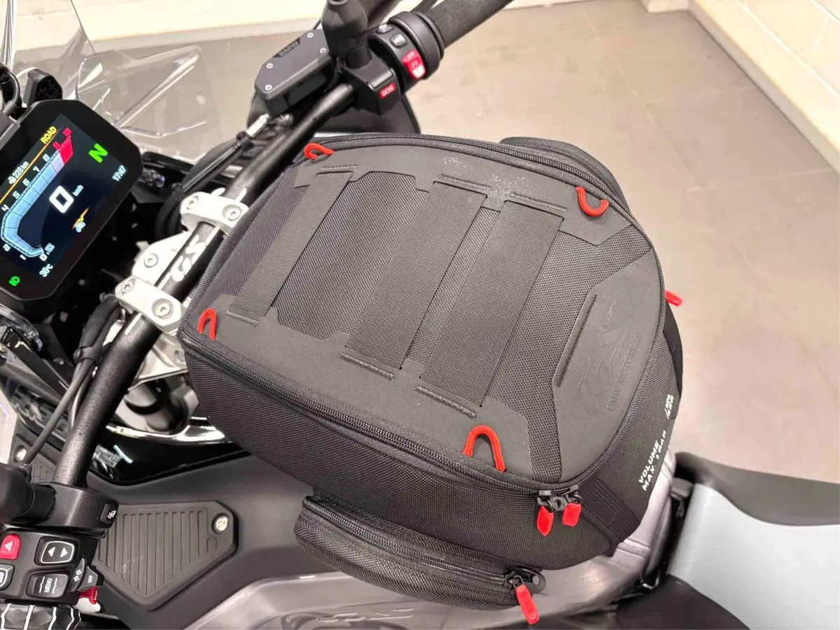 Bmw R 1300 GS Adventure ASA (2025 - 26) (5)