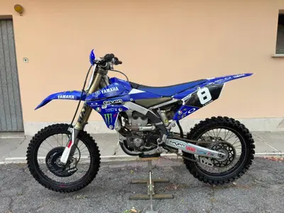 Yamaha YZ 250 (2015) usata