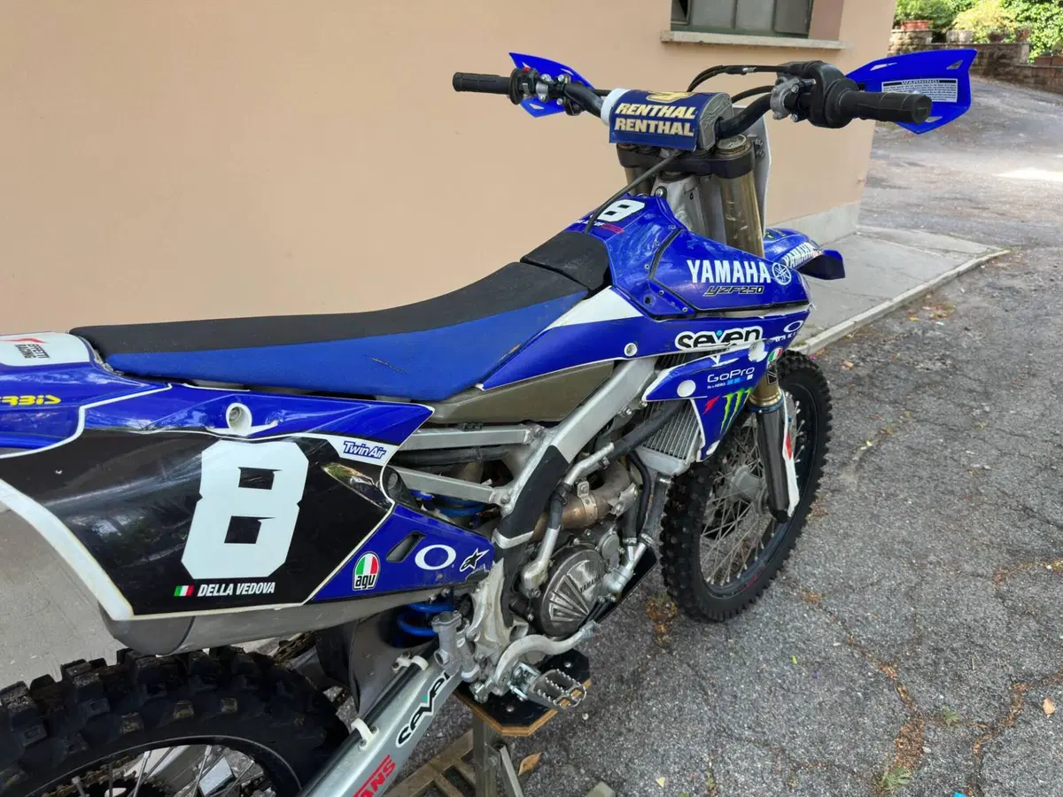 Yamaha YZ 250 (2015) (12)