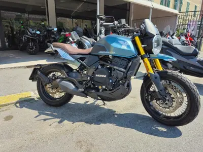 Moto Morini SEIEMMEZZO SCR (2022 - 26) usata