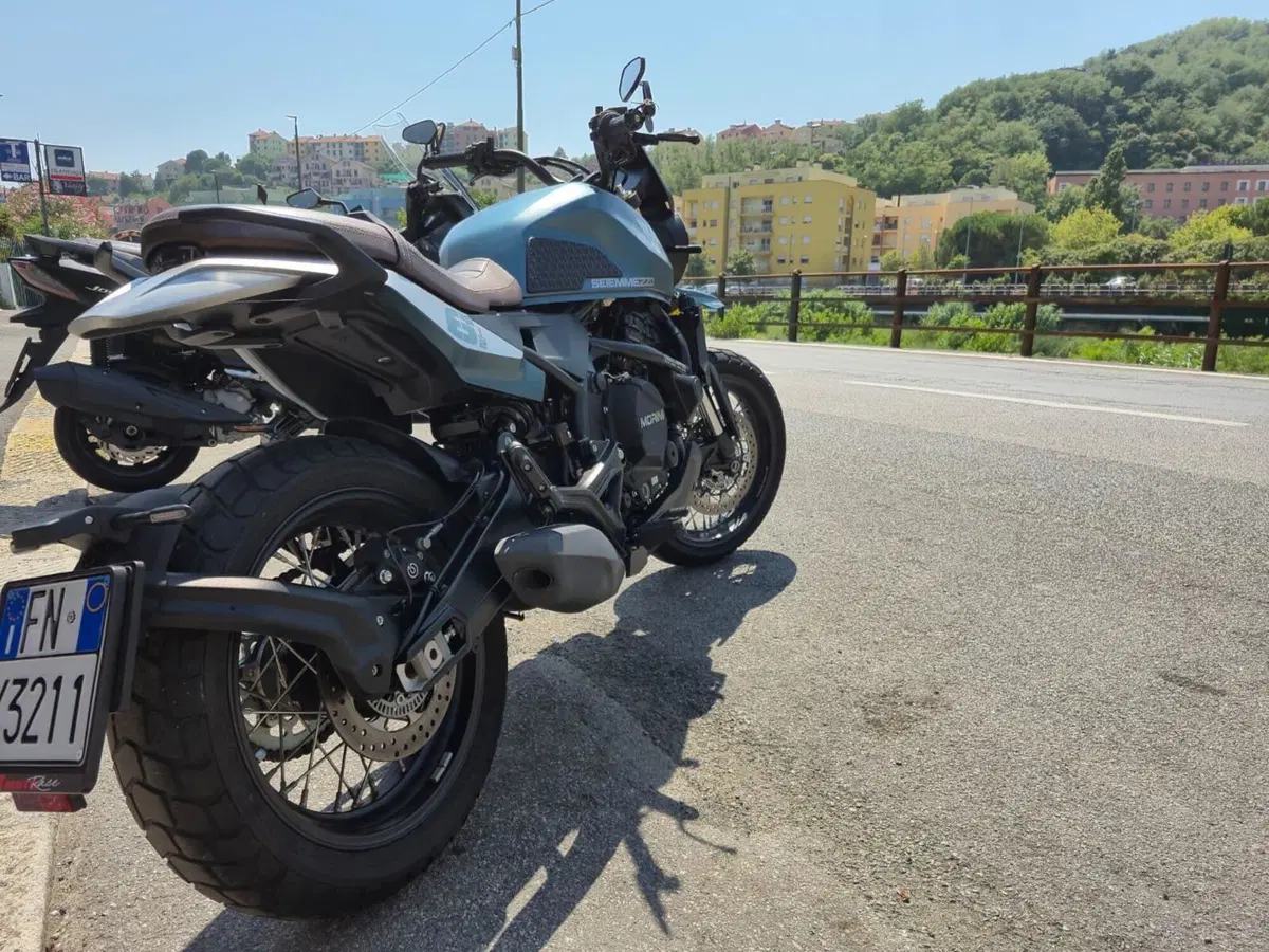 Moto Morini SEIEMMEZZO SCR (2022 - 26) (9)