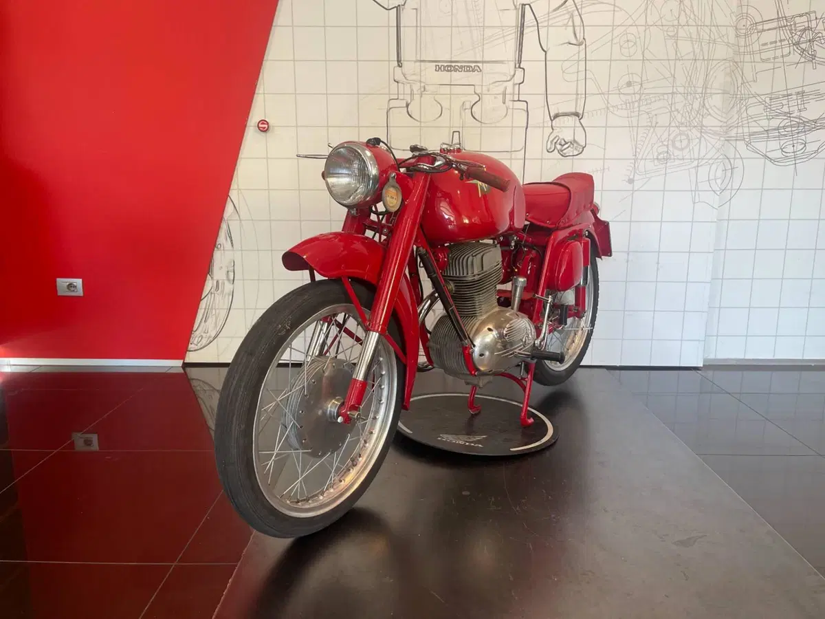 MV Agusta 175 CS Sport (15)