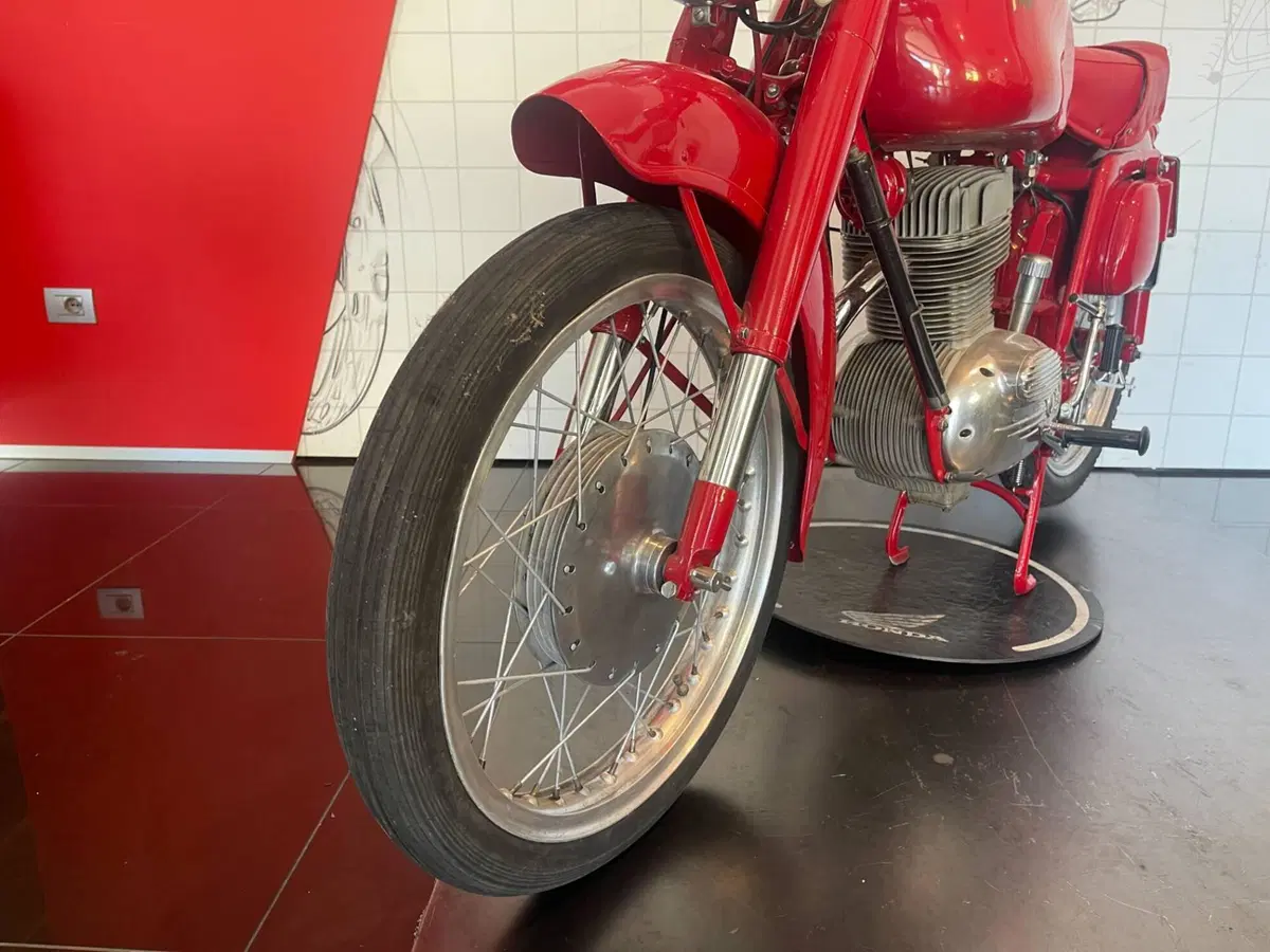 MV Agusta 175 CS Sport (11)