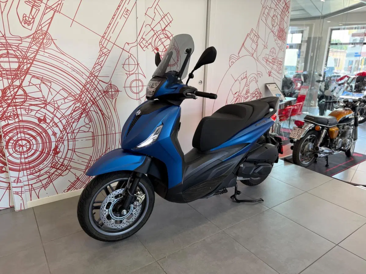 Piaggio Beverly 310 S (2025 - 26) (5)